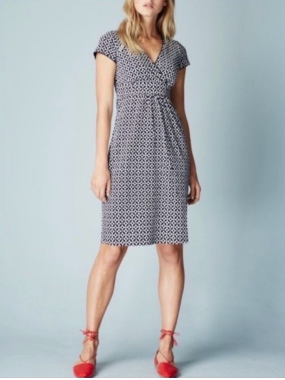 Boden Navy and White V-Neck Geometric Pattern Midi Dress Size 6 Petite